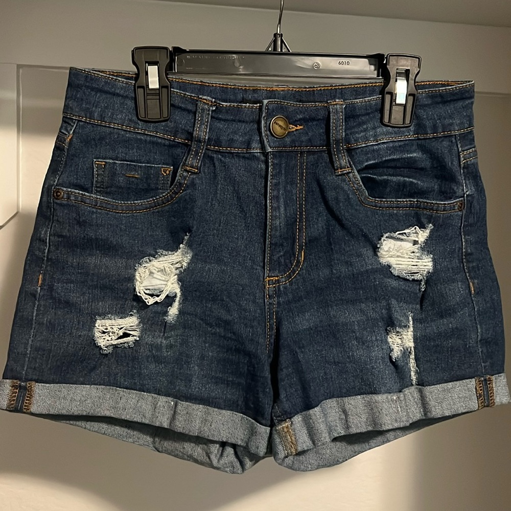 Dollhouse Cuffed Denim Shorts